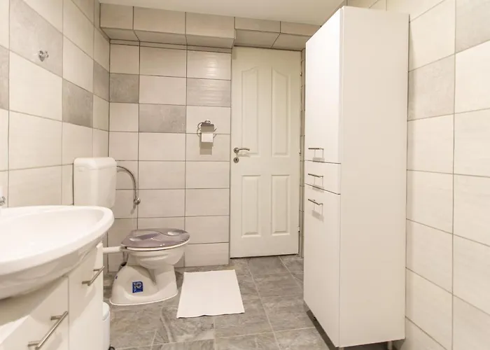 דירה Deli Terasz A Free Parking, Self-check-in Anytime