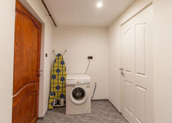 Deli Terasz A Free Parking, Self-check-in Anytime גיור