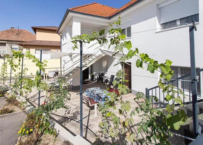 דירה Deli Terasz A Free Parking, Self-check-in Anytime